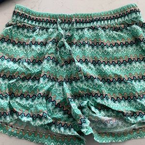 Adorable stretchy shorts